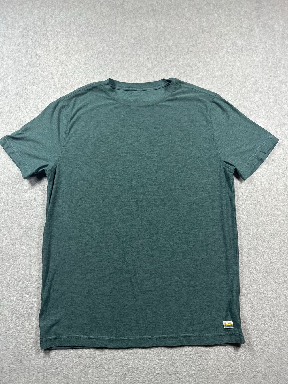 Vuori Strato Tech T-Shirt Mens Small Green Heather Short Sleeve Activewear